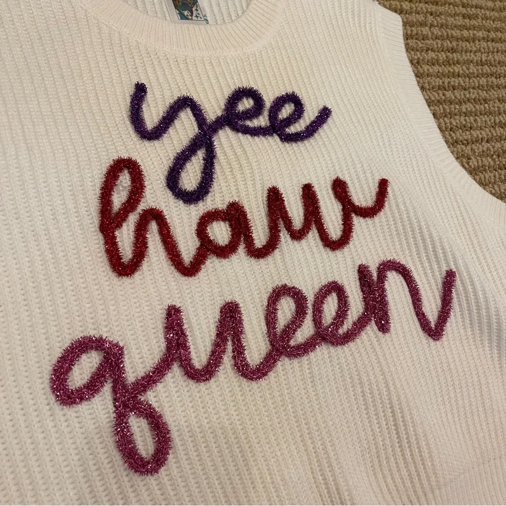 QUEEN OF SPARKLES White Sweater with Purple and Red Text - Picture 5 of 9